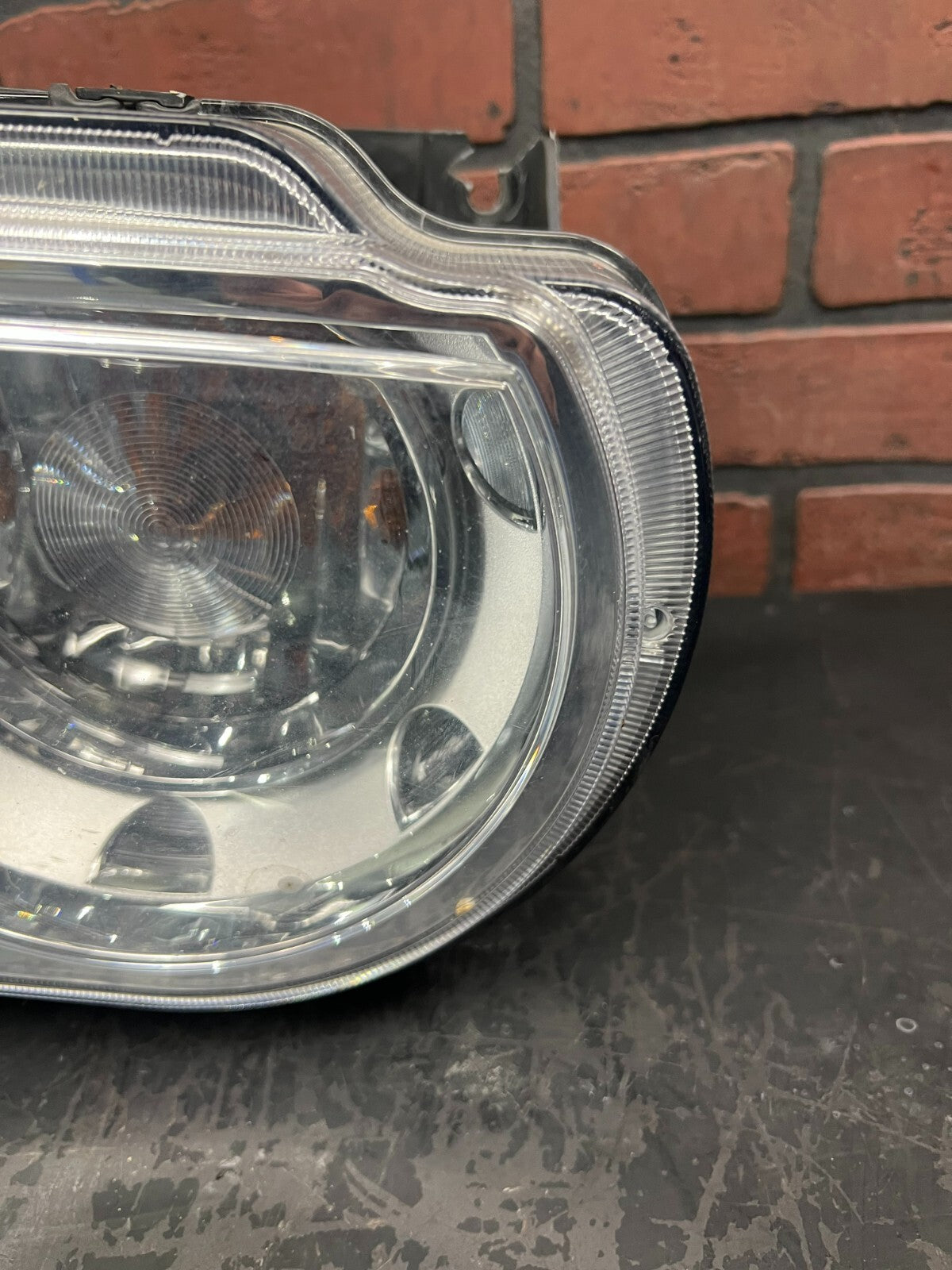 2008-2014 DODGE CHALLENGER HEADLIGHT OEM XENON HID Driver OEM RH Mopar