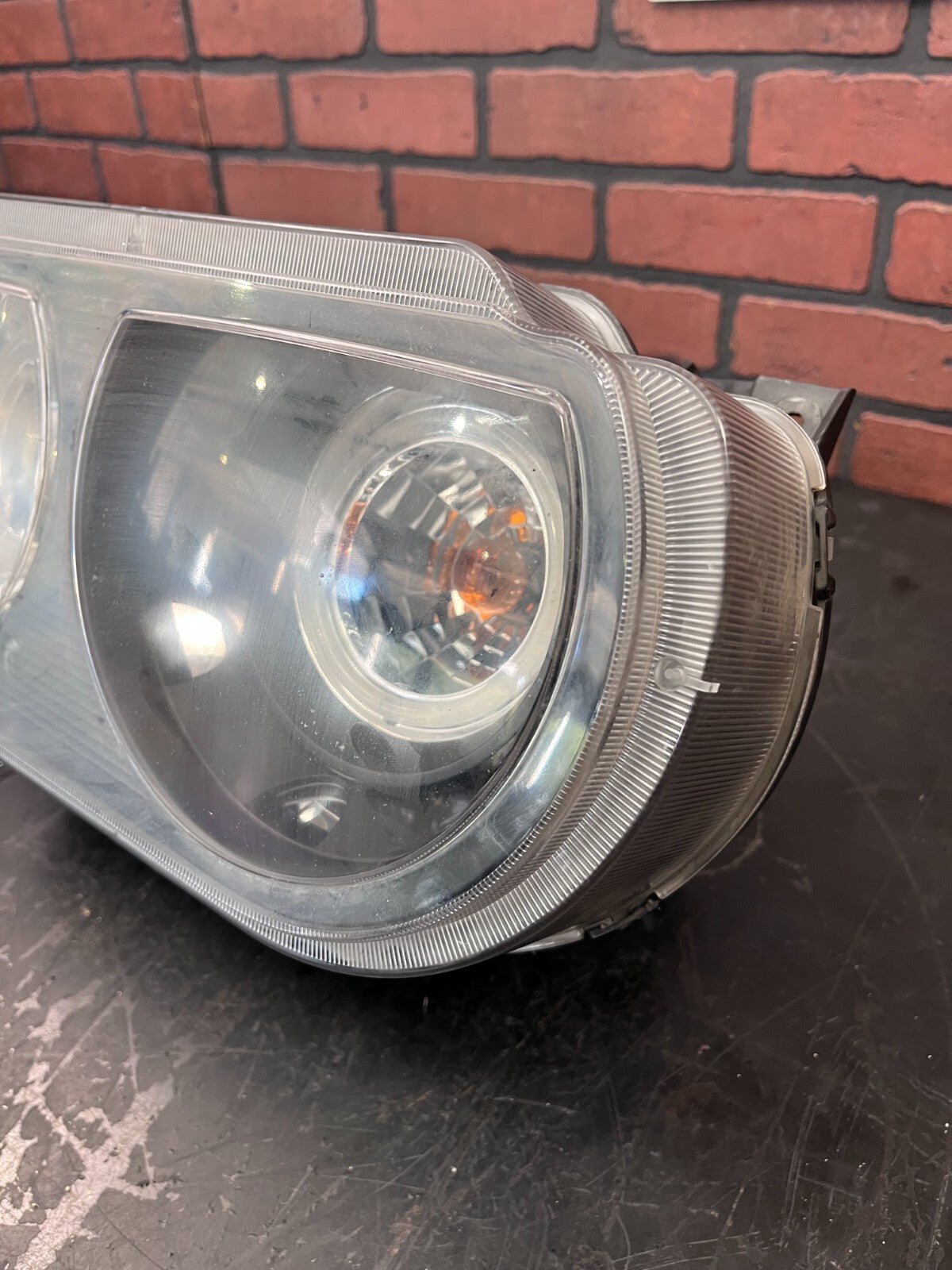 2008-2014 Dodge Challenger SRT Passenger RH Side Headlight OEM XENON/HID