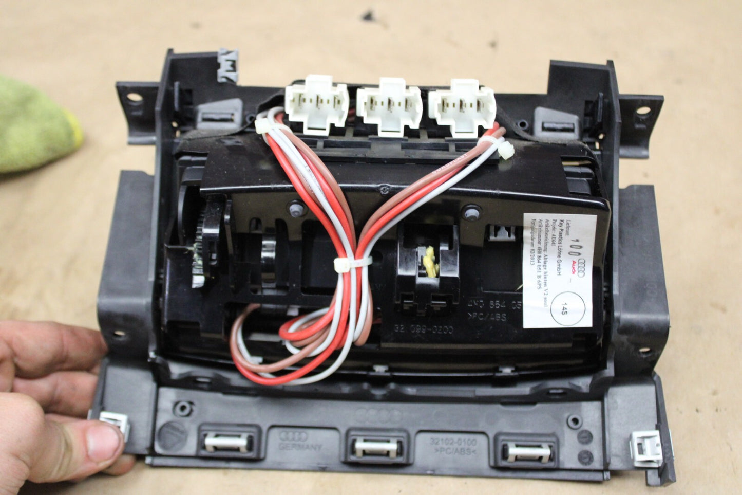 2011-2018 AUDI A8L Quattro S8 CENTER CONSOLE BACK LIGHTER OUTLET COVER PANEL OEM