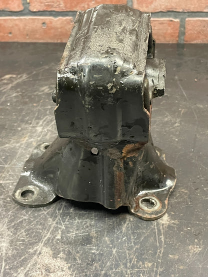 2006-2010 JEEP GRAND CHEROKEE SRT8 COMMANDER MOTOR ENGINE MOUNTS OEM 132k MILES.