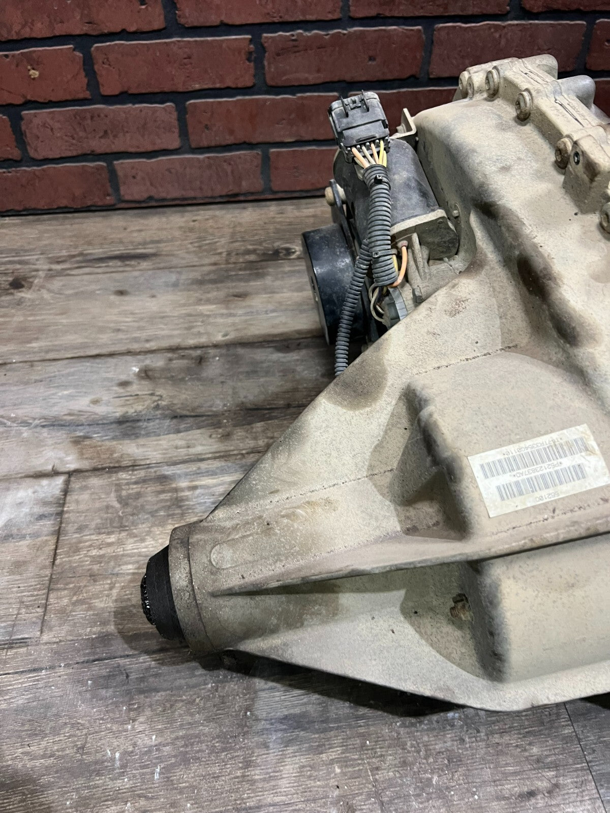 2014-2018 DODGE RAM 1500 4X4 TRANSMISSION GEARBOX TRANSFER CASE CARRIER OEM
