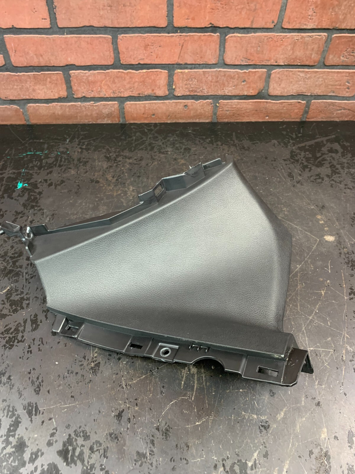 11-20 JEEP GRAND CHEROKEE LH DASHBOARD CONSOLE VALANCE TRIM OEM P01468039BL