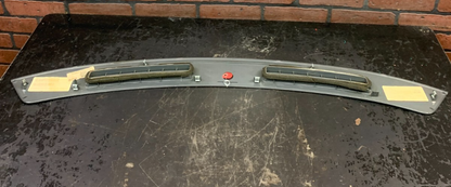 2005-2007 CHRYSLER 300 UPPER DASH DEFROSTER VENT TRIM PANEL 0XB33XDVAC