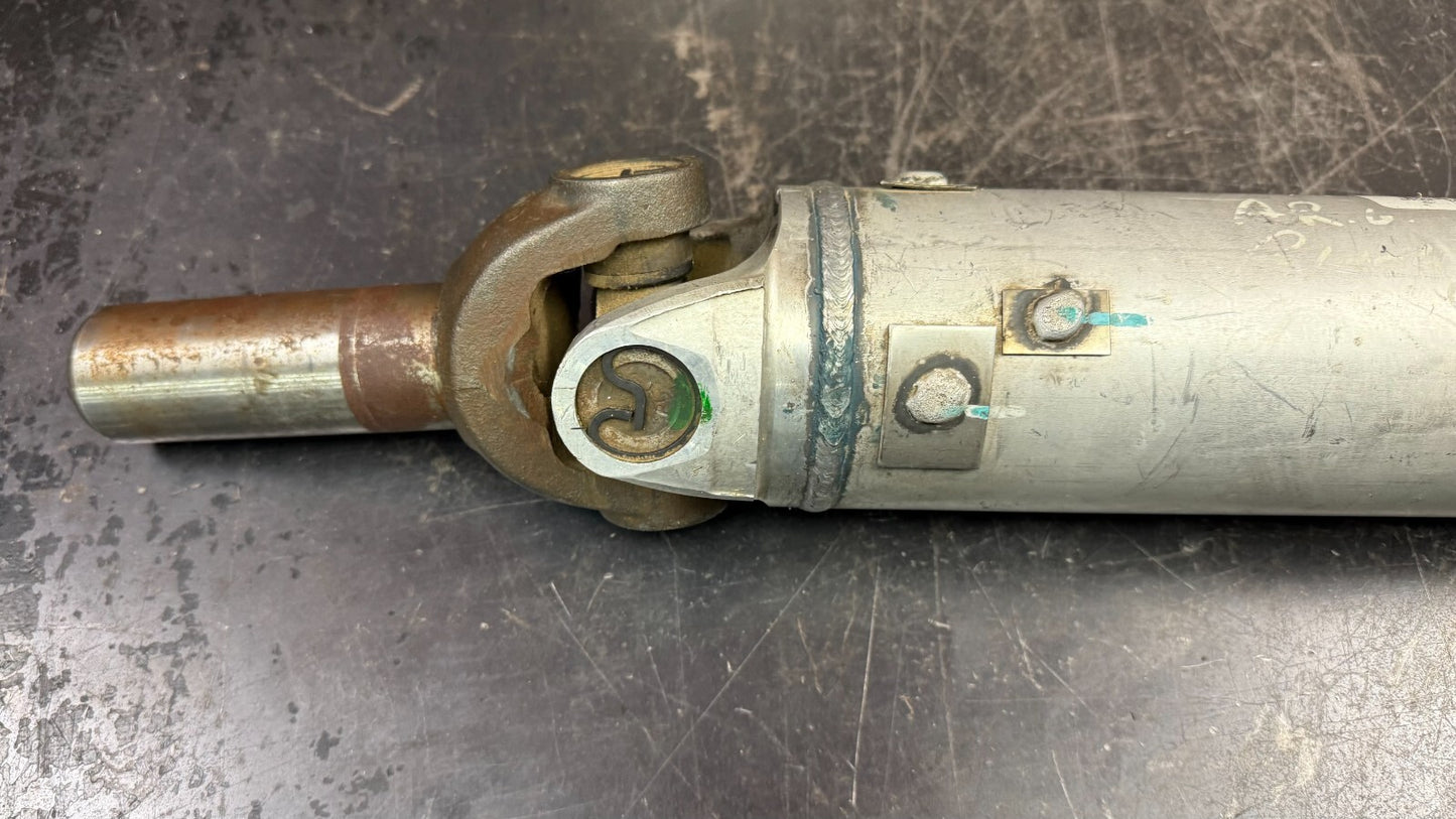2003-2006 Gen 3 Dodge Viper SRT-10 Rear Drive Shaft Assembly 05037750aa