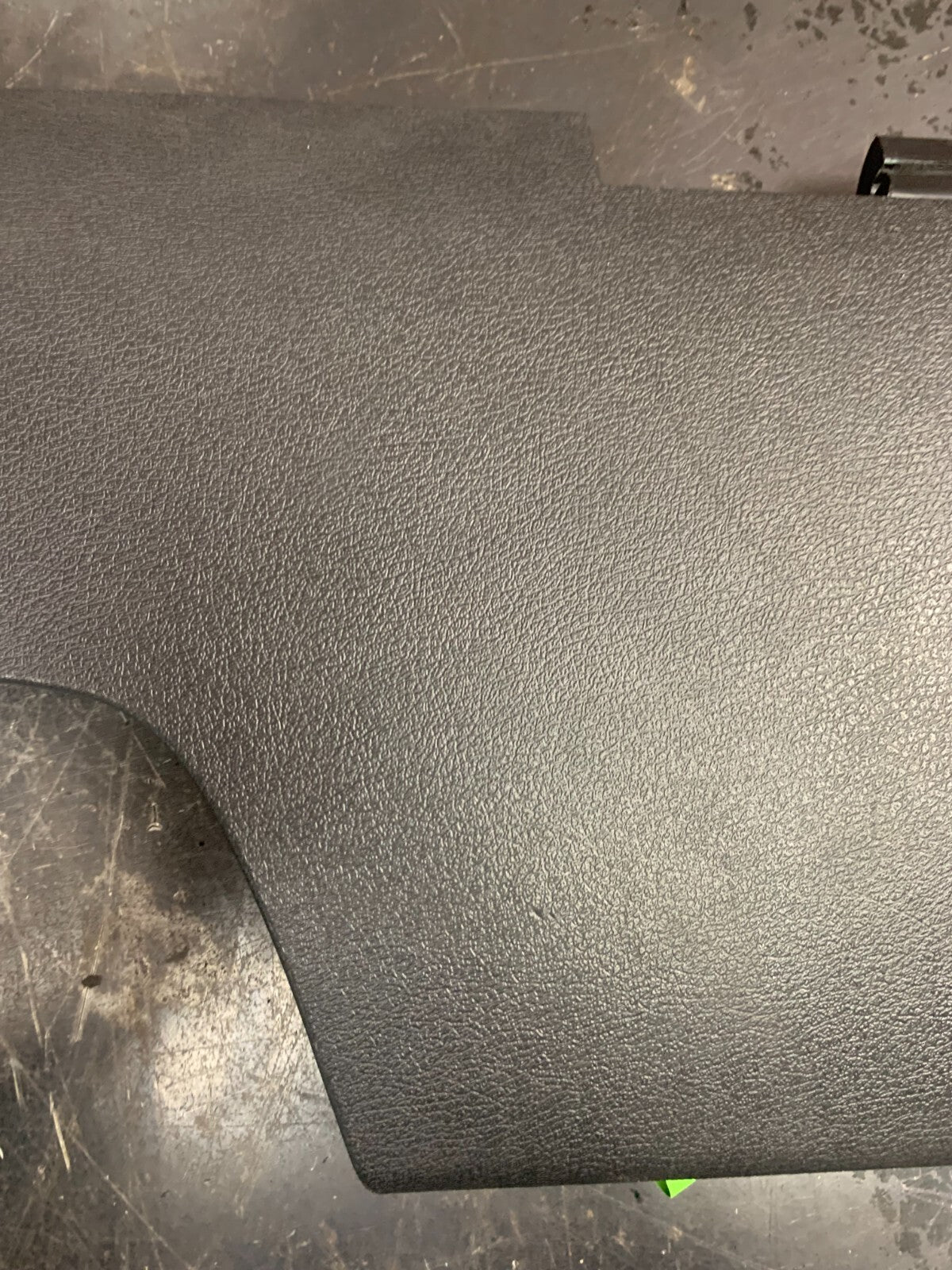 2008-2010 Jeep Grand Cherokee Lower Steering Column Cover Kick Panel 1ds74xdvac