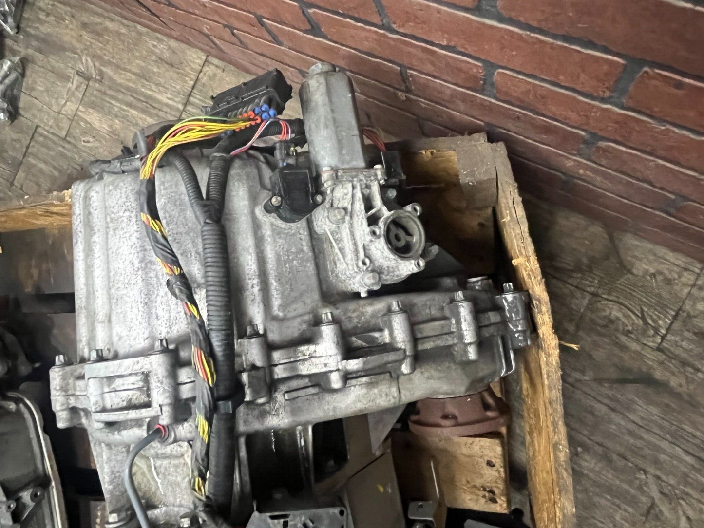 10-12 RANGE ROVER HSE 5.0L AUTOMATIC TRANSMISSION 6HP-28 OEM AH42-7000-AH UNKOWN