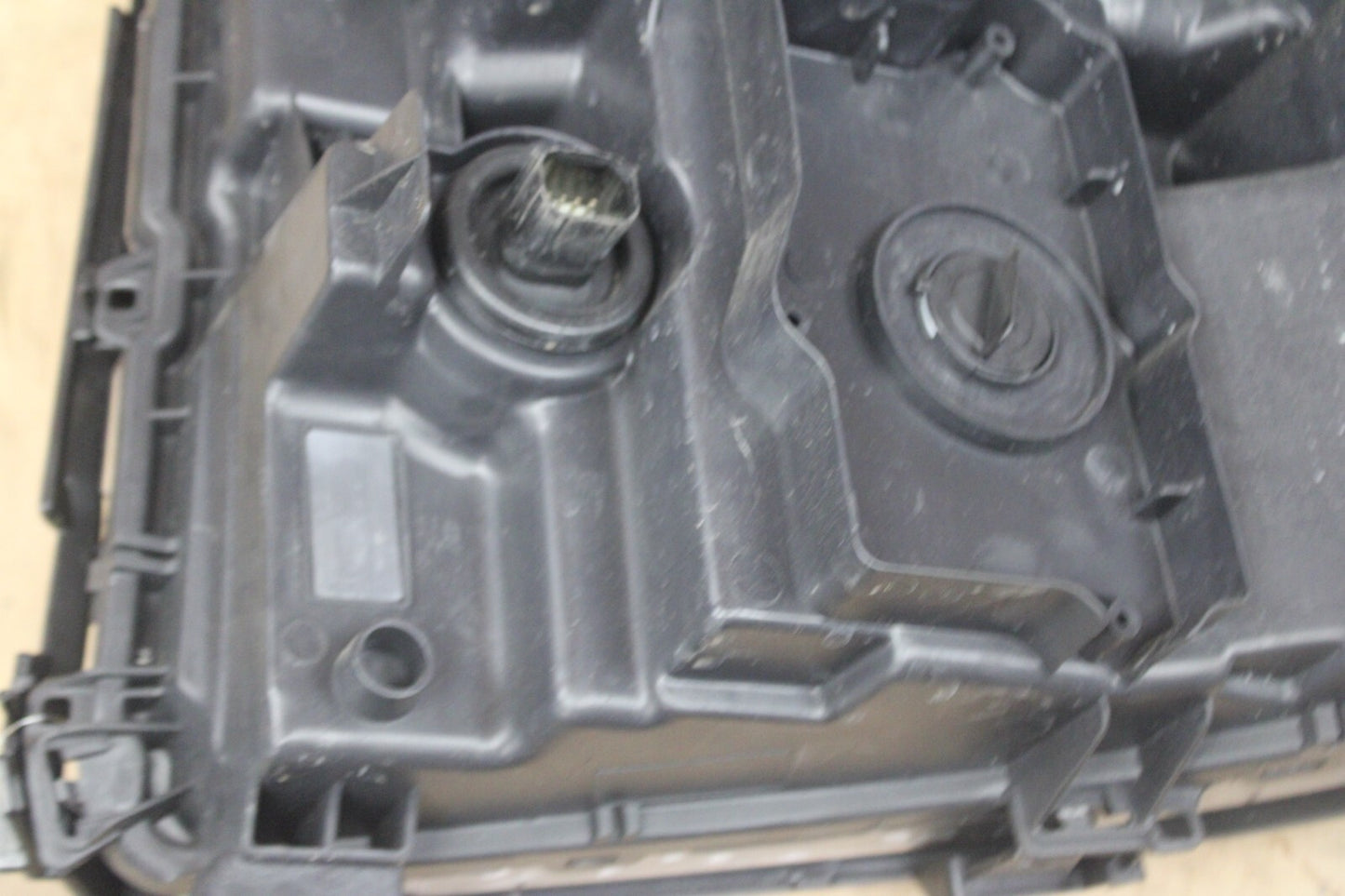 16-19 Chevy Silverado 1500 Passenger Right Side Headlight Assembly Replacement