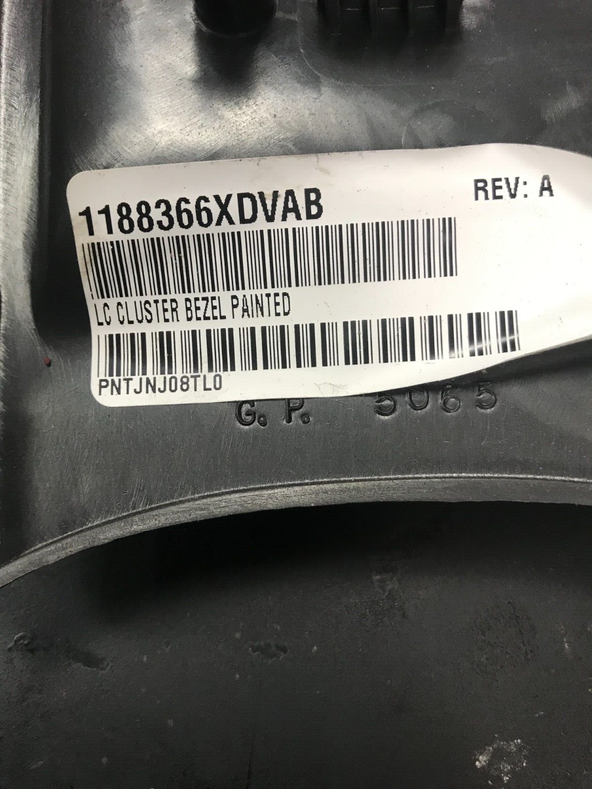 2008-2010 Dodge Challenger SRT8 Speedometer Cluster Gauge Bezel 1188342XDVAB