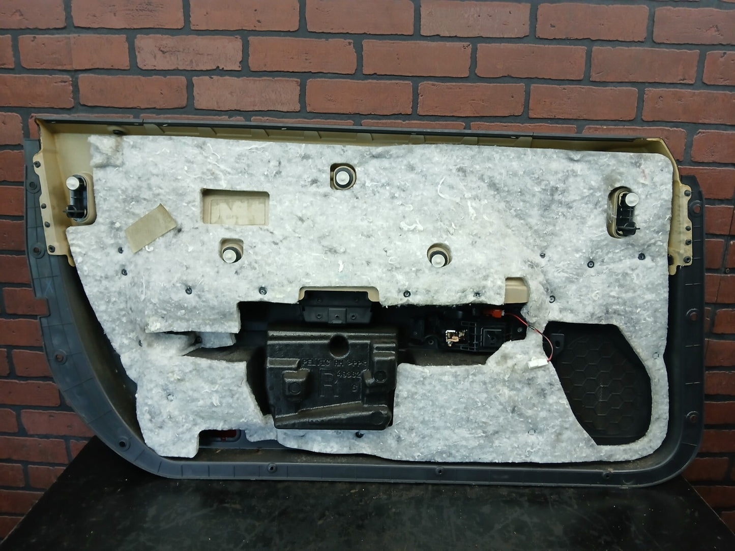 2008-2014 Dodge Challenger Interior Front Passenger RH Side Door Panel Black
