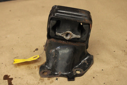 2006-2010 Jeep Grand Cherokee Commander Mopar Engine Mounting Bracket Right Side