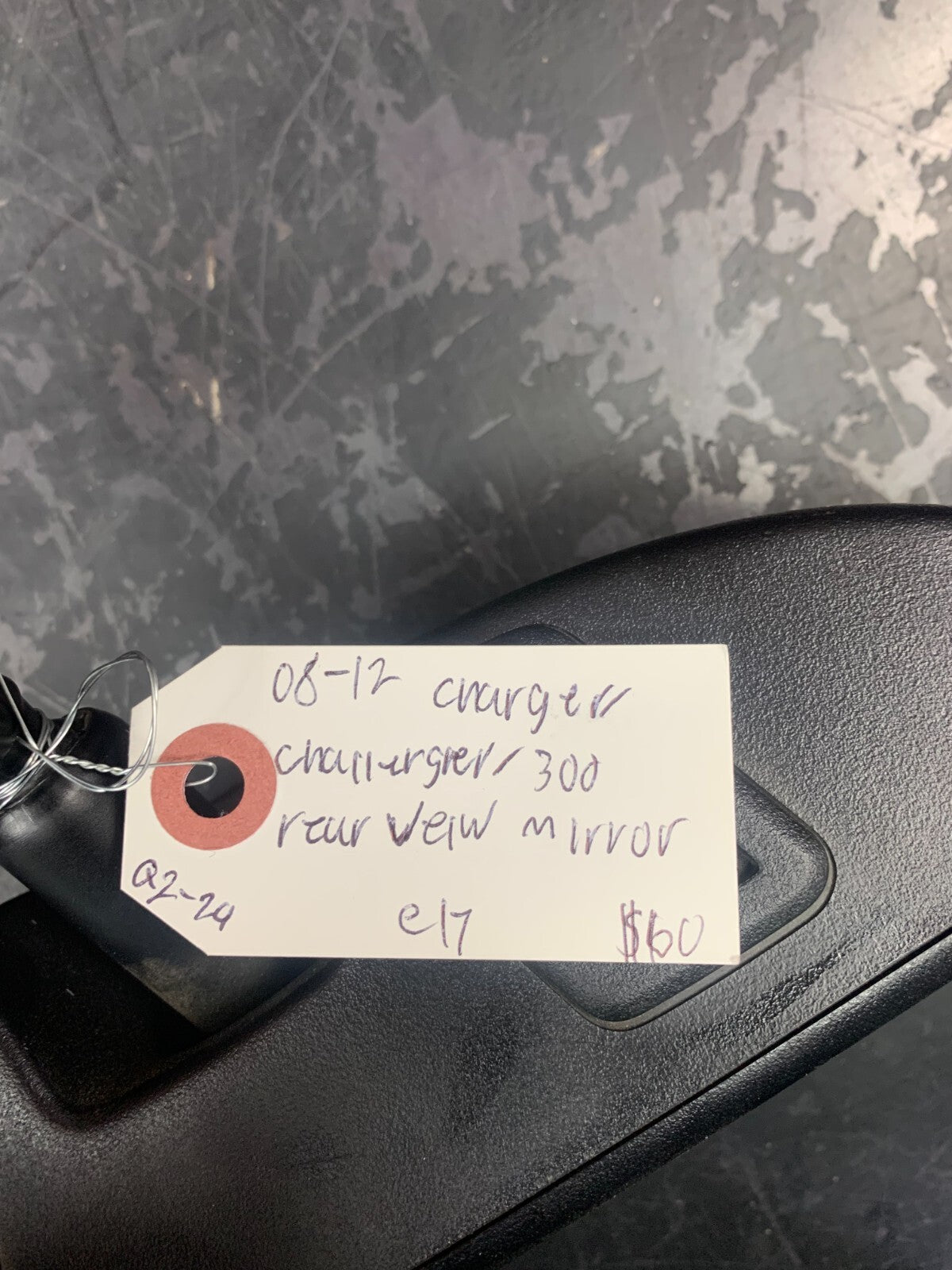 2008-2011 Jeep Dodge Chrysler OEM Auto Dim Rear View Mirror Assembly 68020439AB