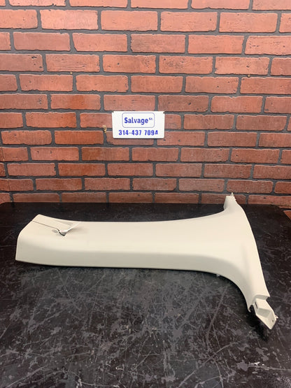 2005-2007 CHRYSLER 300 SRT INTERIOR LEFT CENTER B PILLAR TRIM OEM OUM23BD1AH.