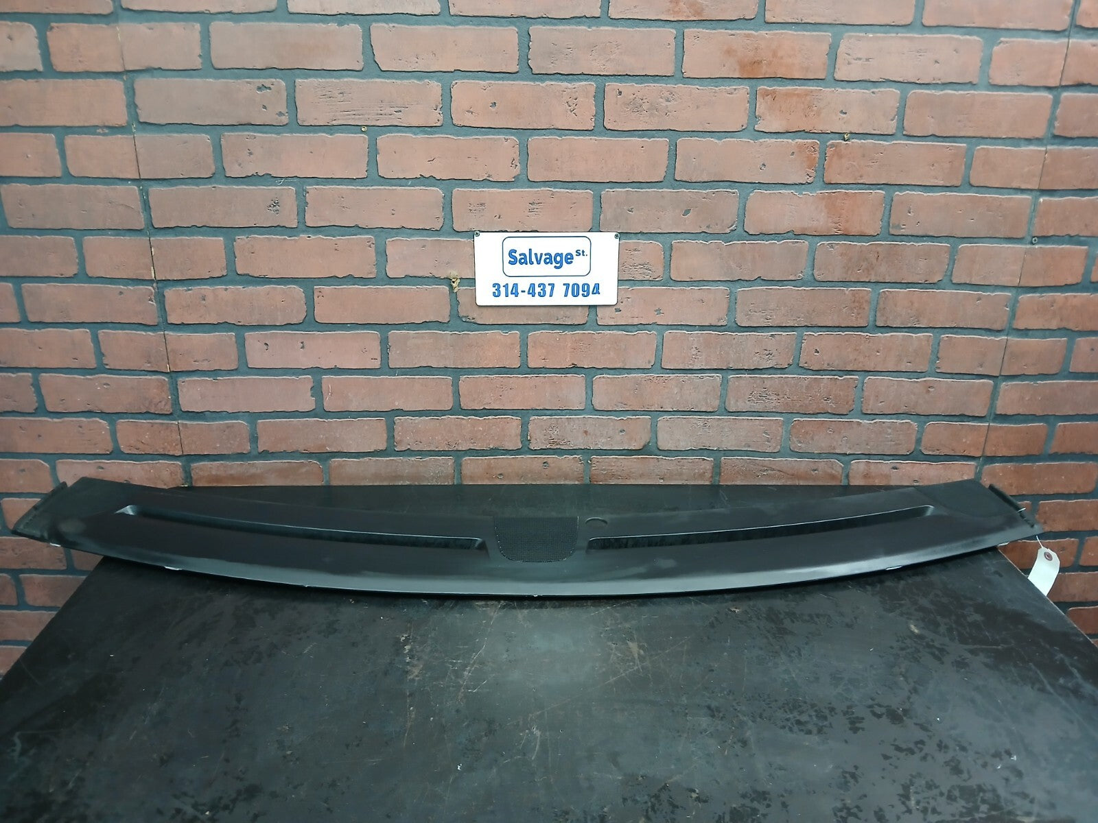 2011-2023 Charger/300 Dash Windshield Defroster Grille Panel 1jq67dx9ah