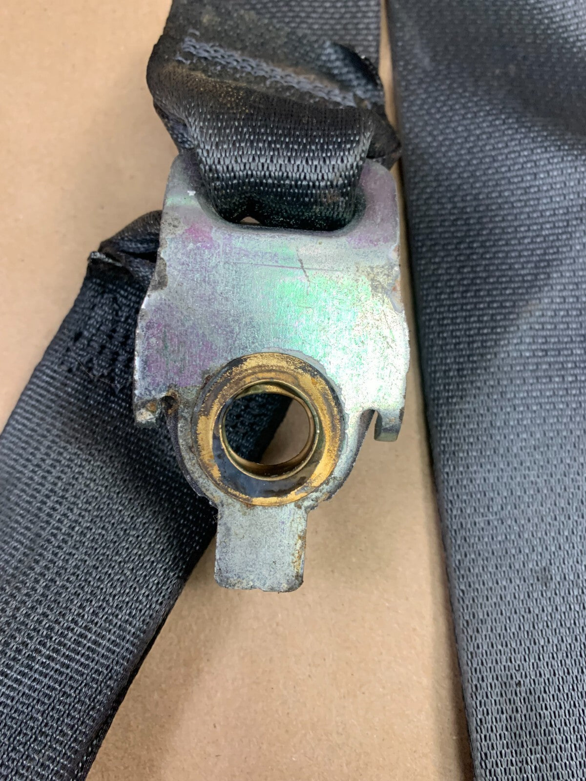 2006-2007 Chrysler 300 Rear Center Seat Belt Retractor OEM P1BY501DVAA