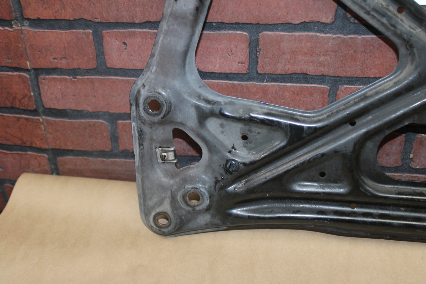 12-18 AUDI S6/A7/S7 CRADLE SUBFRAME SUSPENSION SUPPORT BRACKET OEM 4h0 399 345 Q