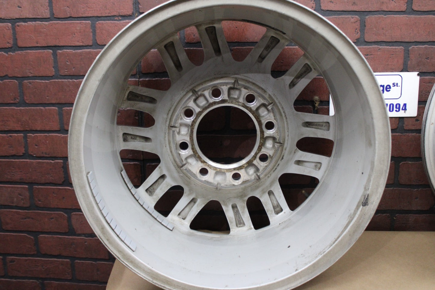 8 Lug GMC Chevy Silverado 2500/3500 Y Spoke 20”x8.5 Wheel Rim Set OEM 23377037