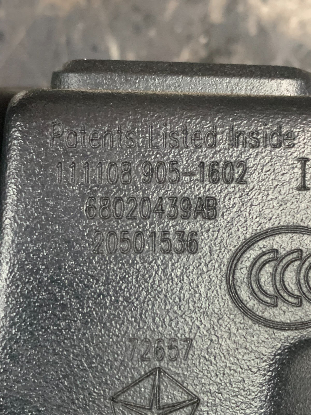 2008-2011 Dodge Jeep Chrysler OEM Interior Rear View Mirror Assembly 68020439AB