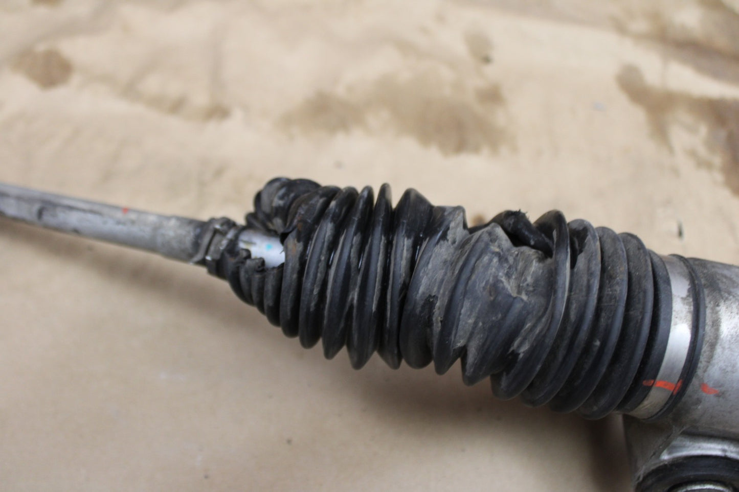 11-19 Dodge Challenger Charger SRT Power Gear Steering Rack Pinion 04584571AC