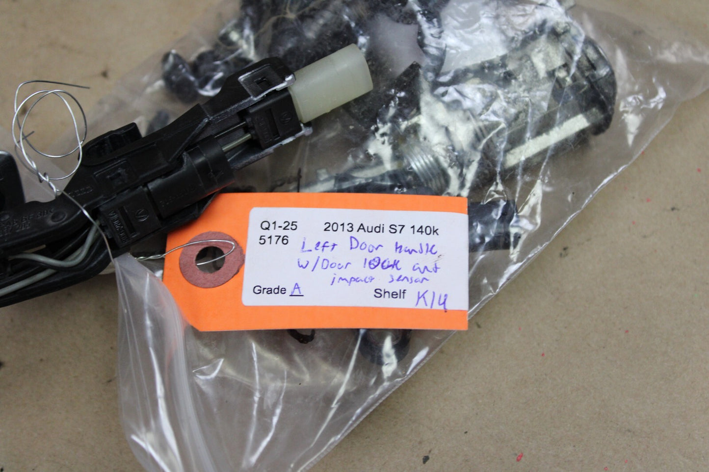 2012-2018 Audi A6/A7/S6/S7/S8/RS7 Driver LH Side Door Handle w/ Sensor OEM Grey