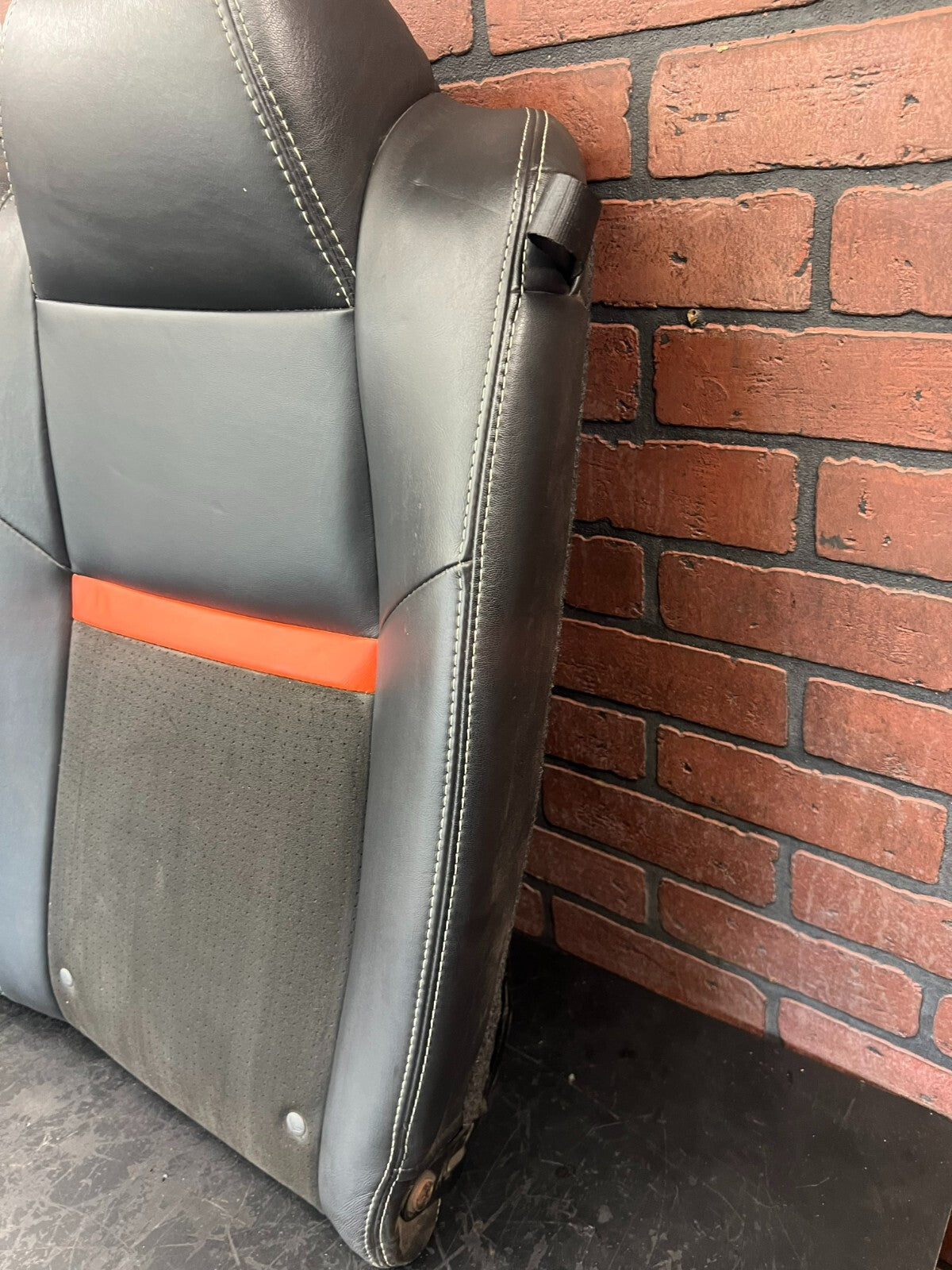 08-14 Dodge Challenger ORANGE Stripe SRT8 OEM Left Rear Back Seat Armrest