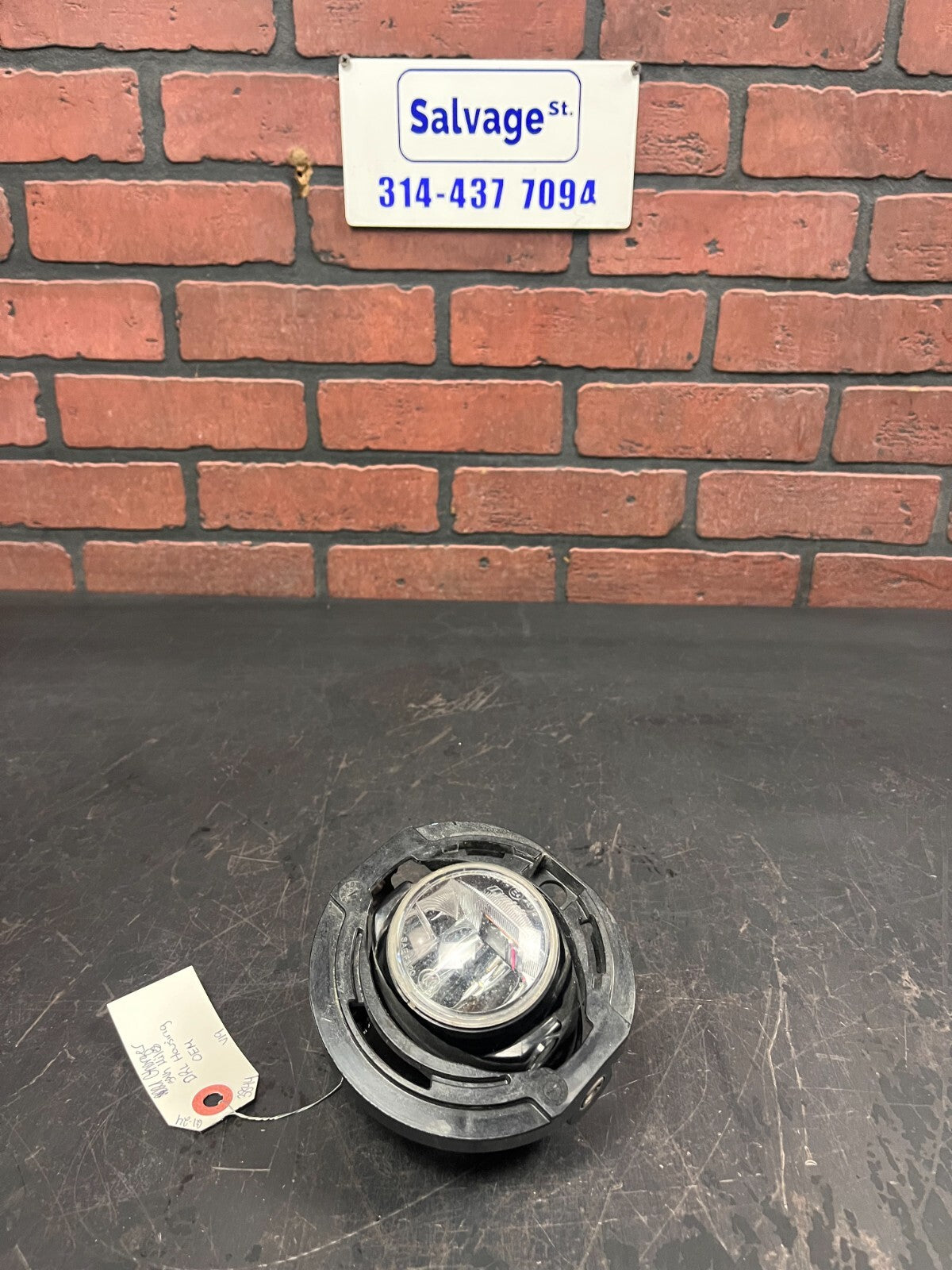2018-2019 Charger 300 Grand Cherokee Front Fog Lamp Light 68228884AD