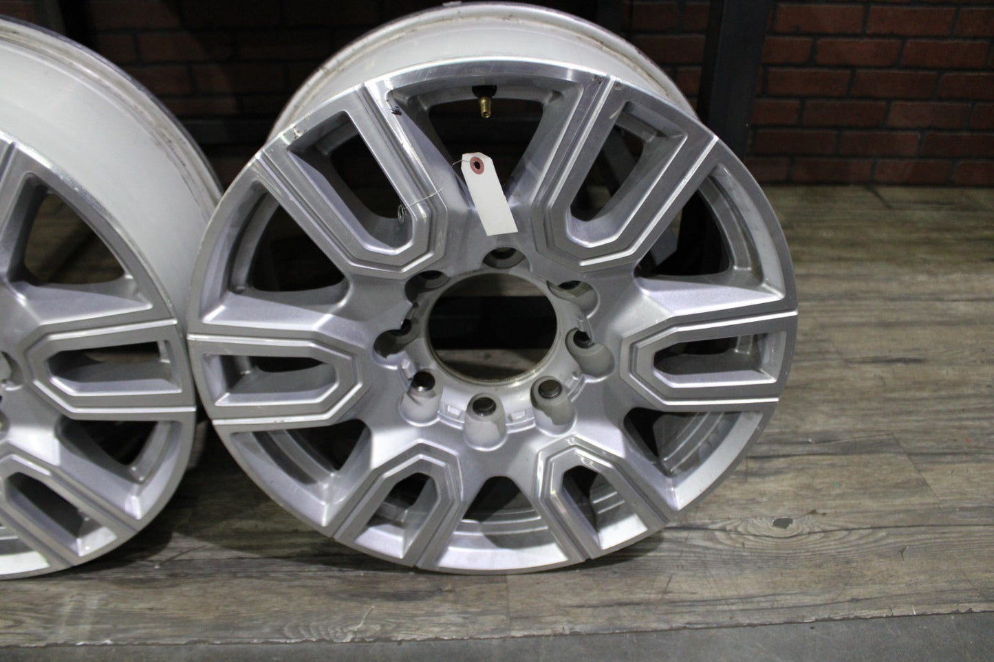 8 Lug GMC Chevy Silverado 2500/3500 Y Spoke 20”x8.5 Wheel Rim Set OEM 23377037