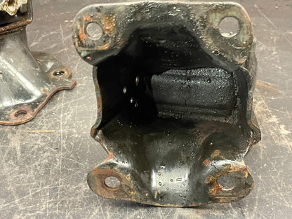 2006-2010 JEEP GRAND CHEROKEE SRT8 COMMANDER MOTOR ENGINE MOUNTS OEM 132k MILES.