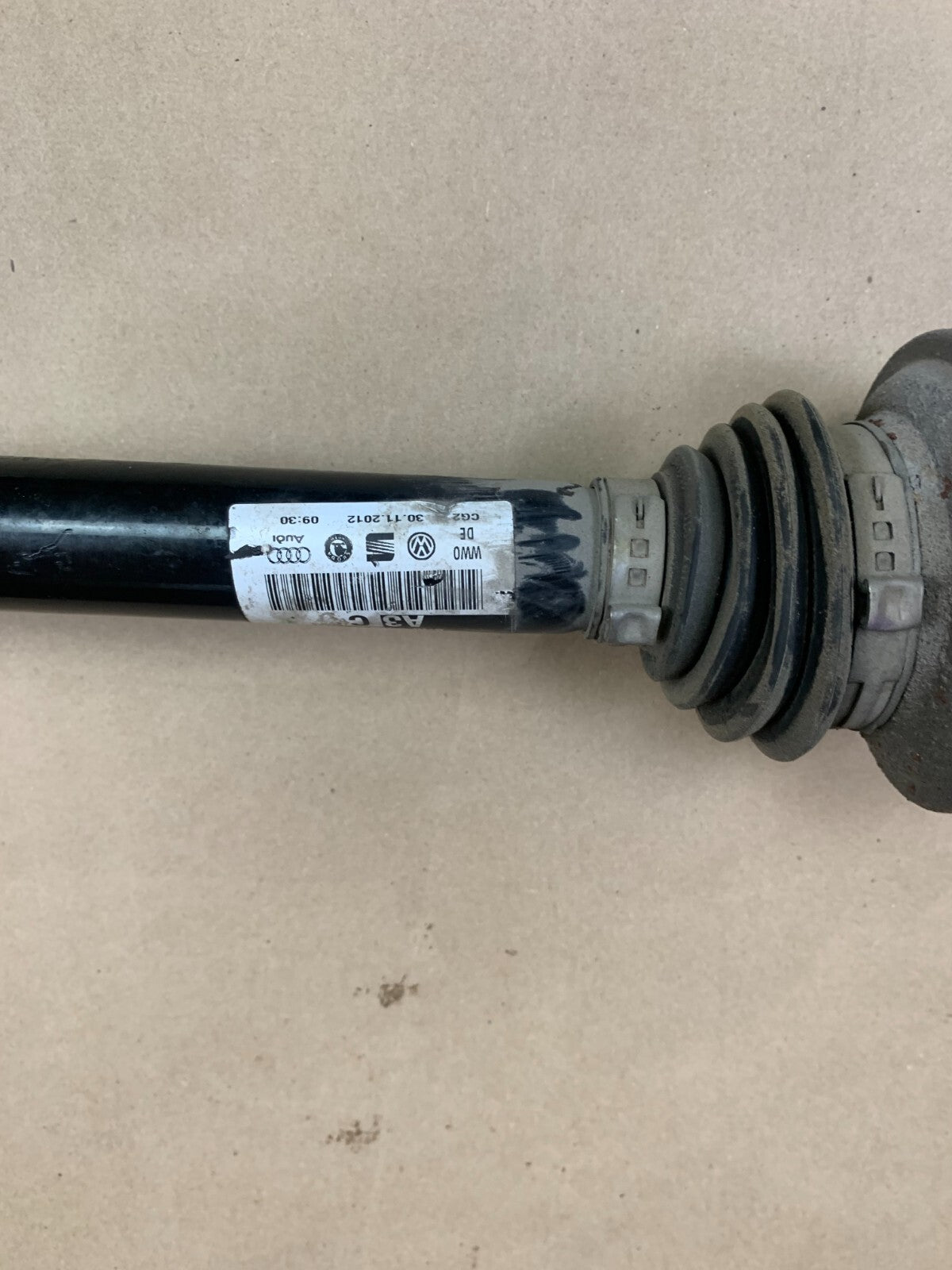 2012-2018 Audi A6 A7 A8 S6 S7 SQ5 Rear CV Axle Shaft RH/Passenger 8R0501203C