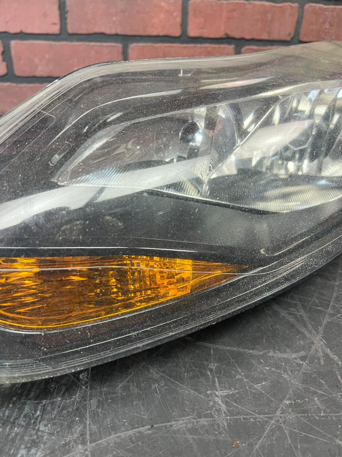 12-14 ford focus st halogen front left oem headlight Black Bezel
