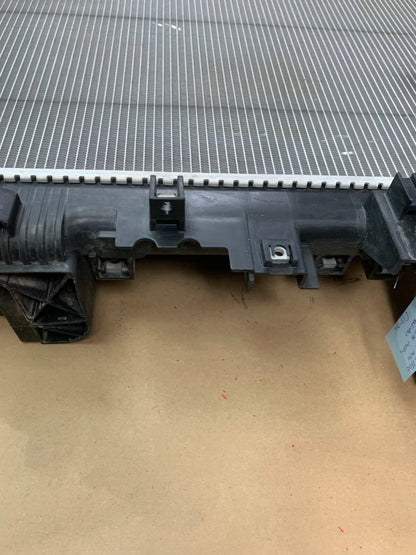 2014-2019 Ram 1500 EcoDiesel 2500/3500 6.4 Engine Cooling Radiator Assembly 195k