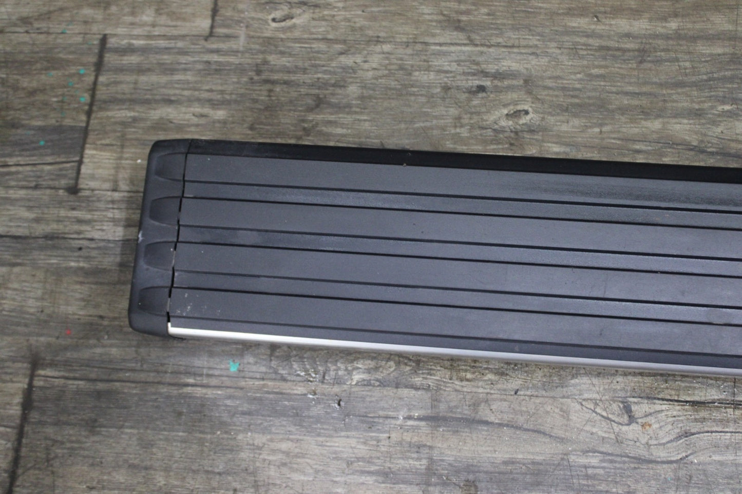 2016-2018 Chevy Silverado Crew Cab Passenger Side Running Board Panel Step Only
