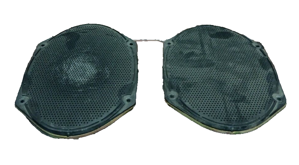 2004 Chrysler PT. Cruiser Oval Audio Sound Speaker Set of 2 w/ Covers