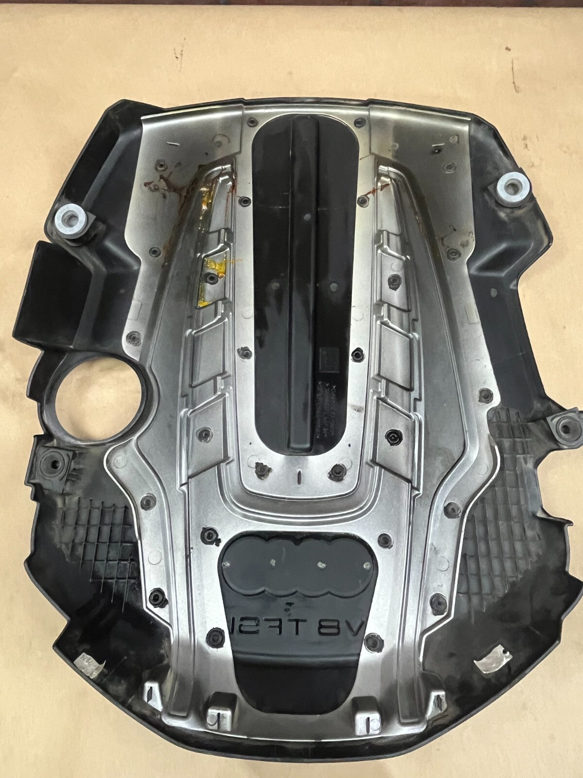 2013-2018 AUDI A8 QUATTRO 4.0L - V8 TFSI Engine Cover 079 103 925 AC