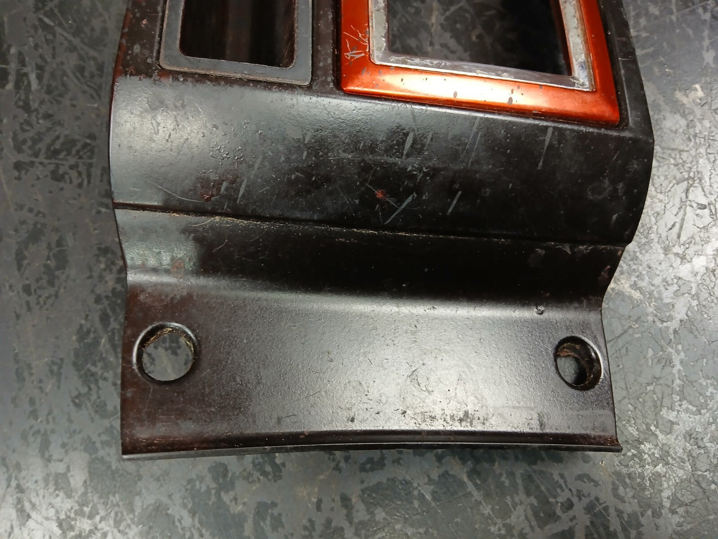 2005-2007 Charger 300 Magnum Center Console Shifter Bezel Trim Panel 0zm00trmab