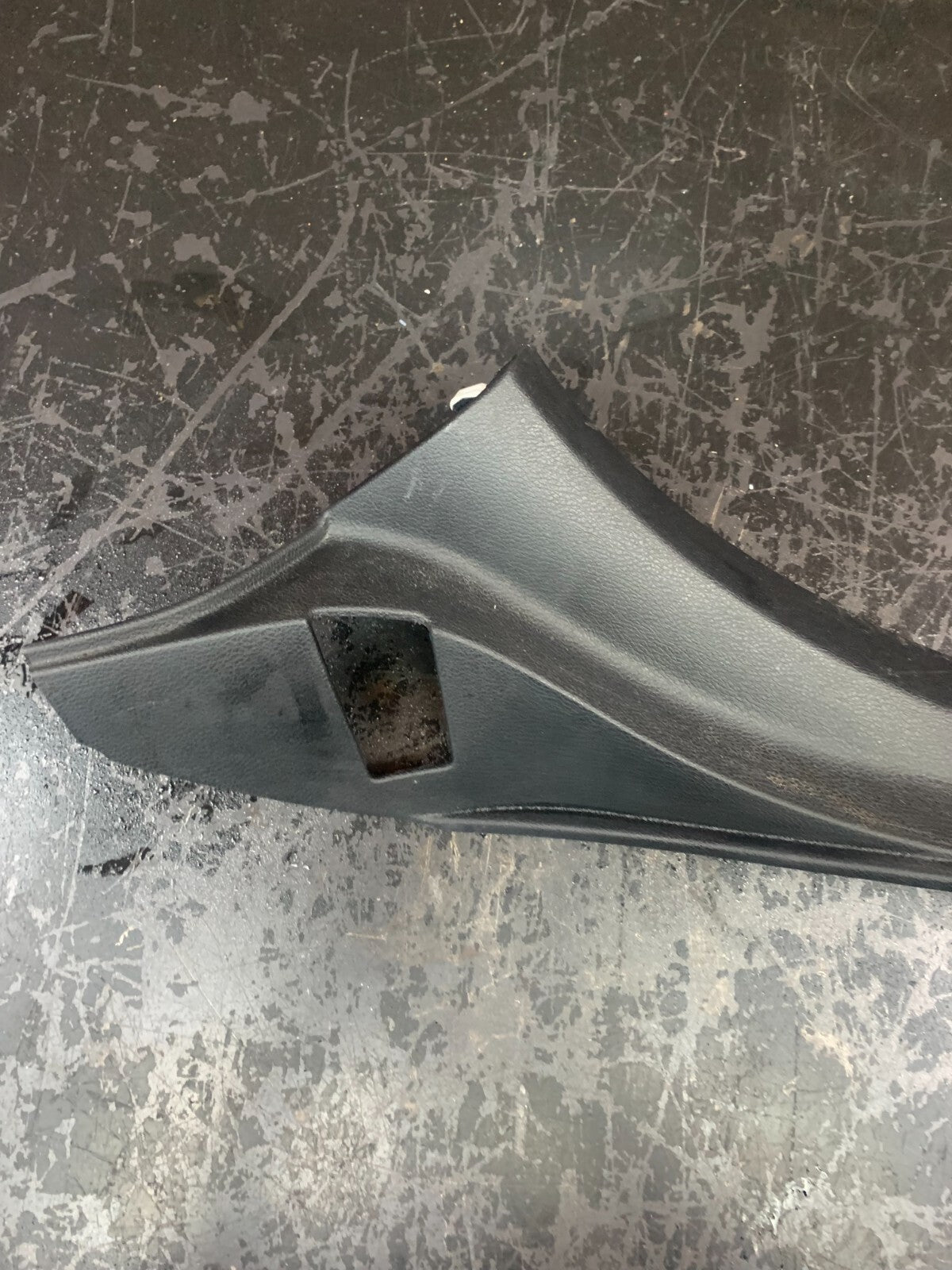 2011-2020 DODGE CHARGER LEFT REAR DOOR SILL SCUFF PLATE PANEL OEM 1KL39TRMAA