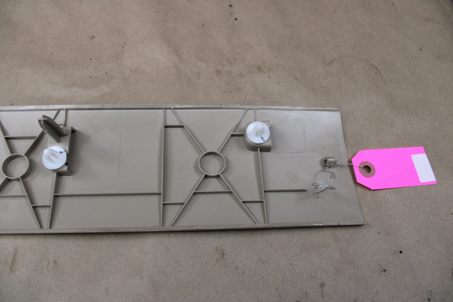 2007-2014 Escalade Tahoe Yukon Interior Molding Back Body Opening Garnish Beige