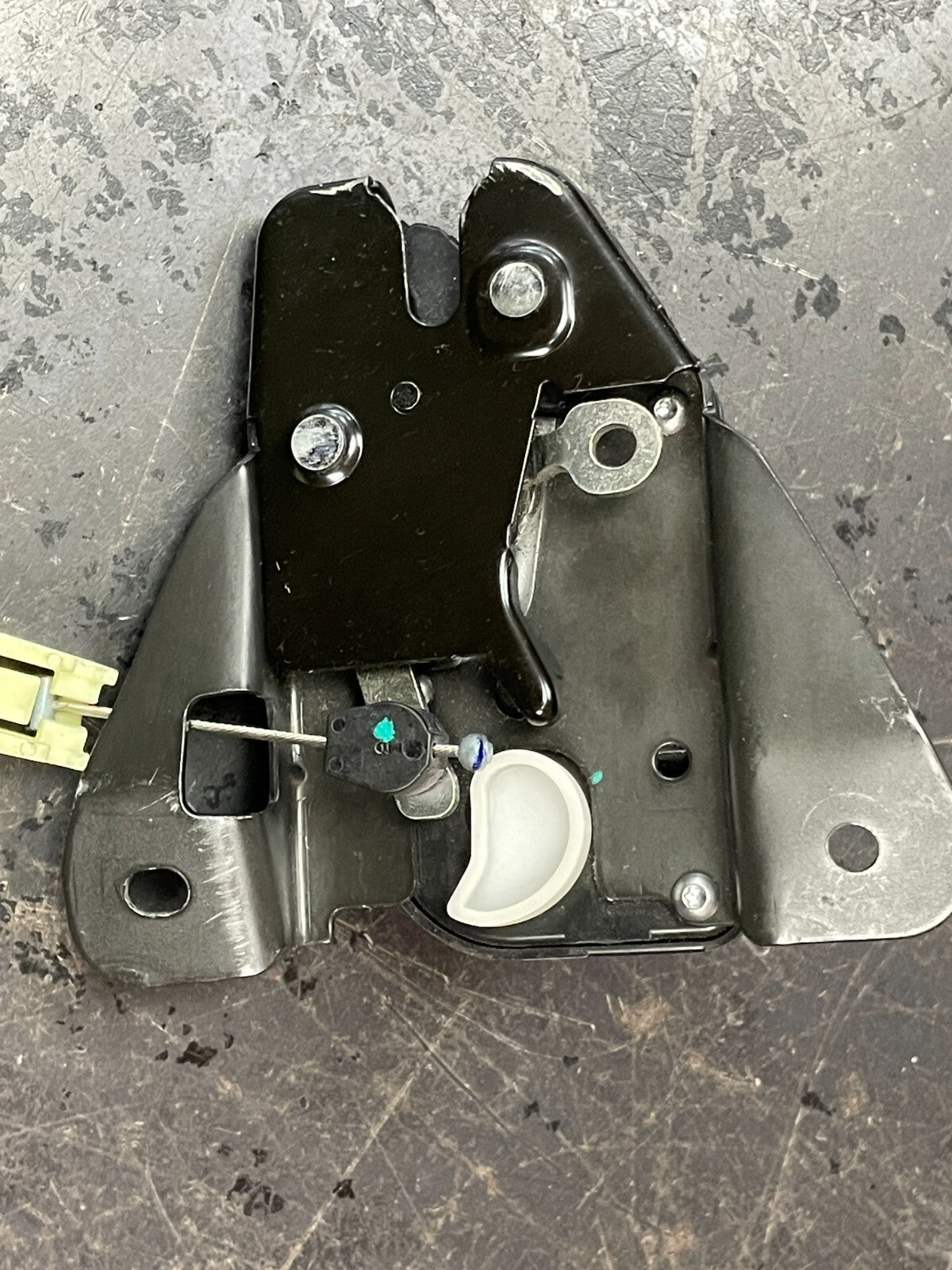 2007-2023 CHALLENGER/CHARGER/300 TRUNK DECK LID POWER MOTOR LOCK LATCH ACTUATOR