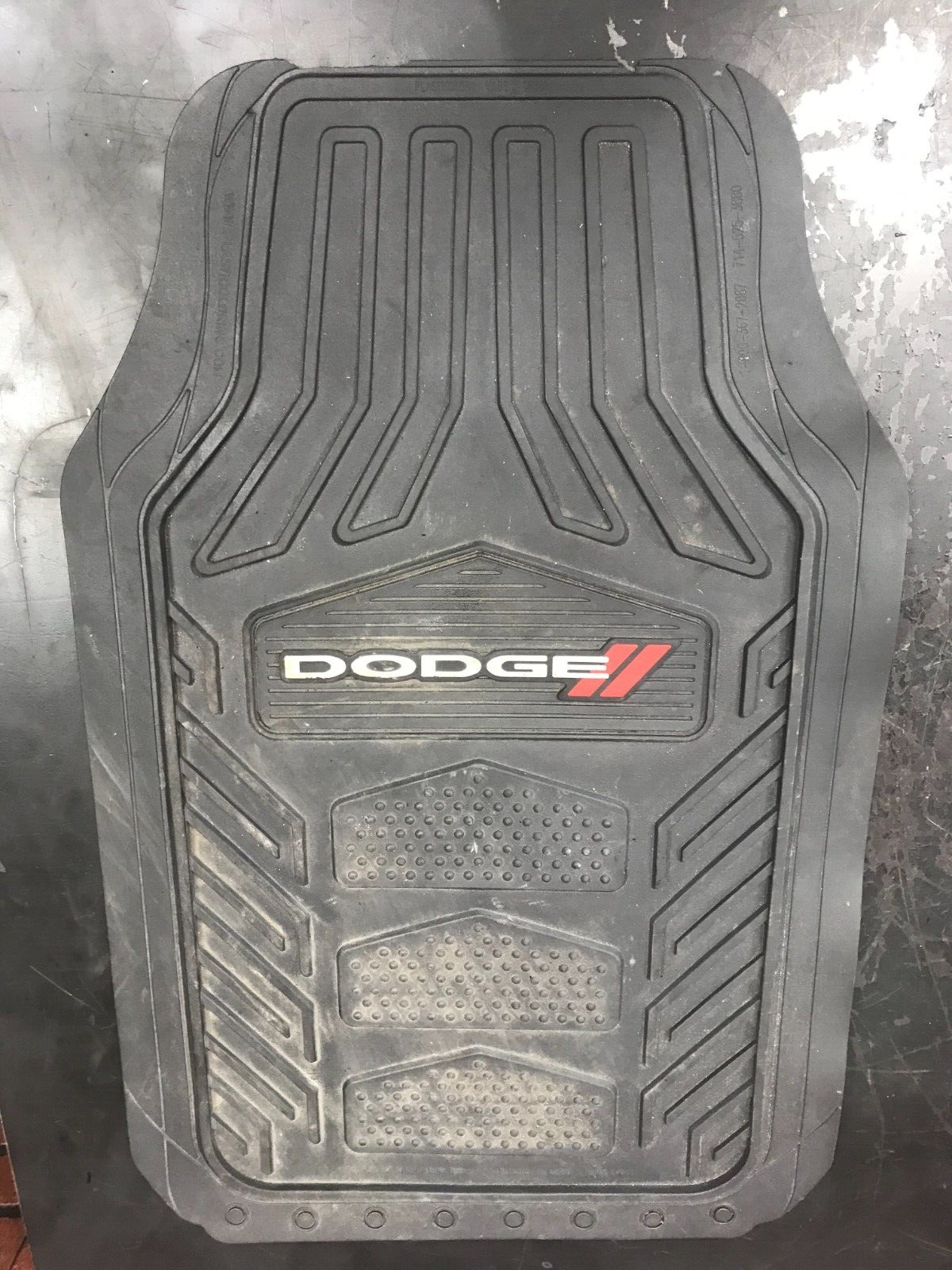 2008-2010 Dodge Challenger SRT Plasticolor Black Rubber Floor Mat Set of 4