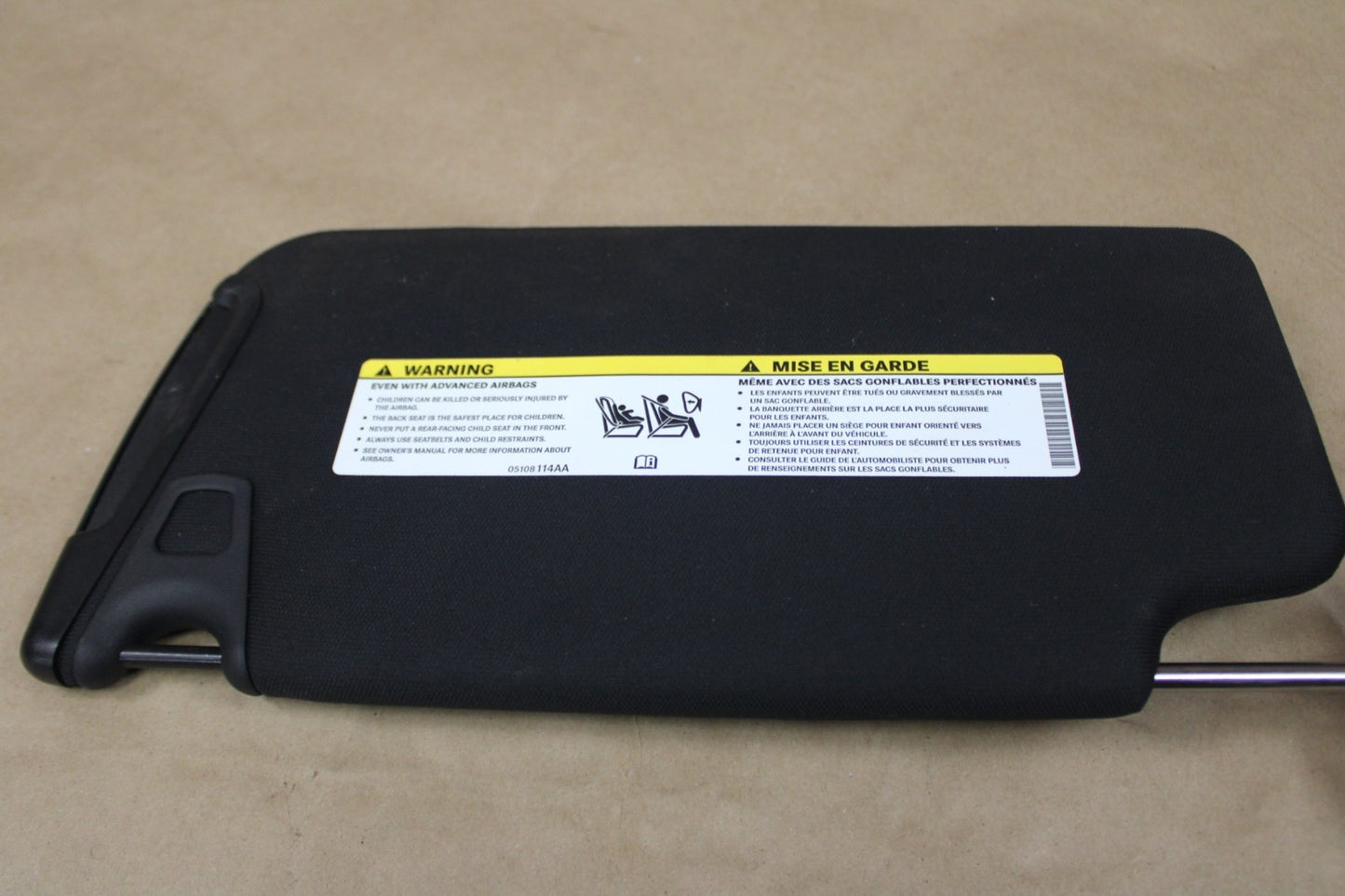 2014-2023 DODGE CHARGER FRONT WINDSHIELD SUN VISOR SHADE SET OEM 5PJ80DX9AC