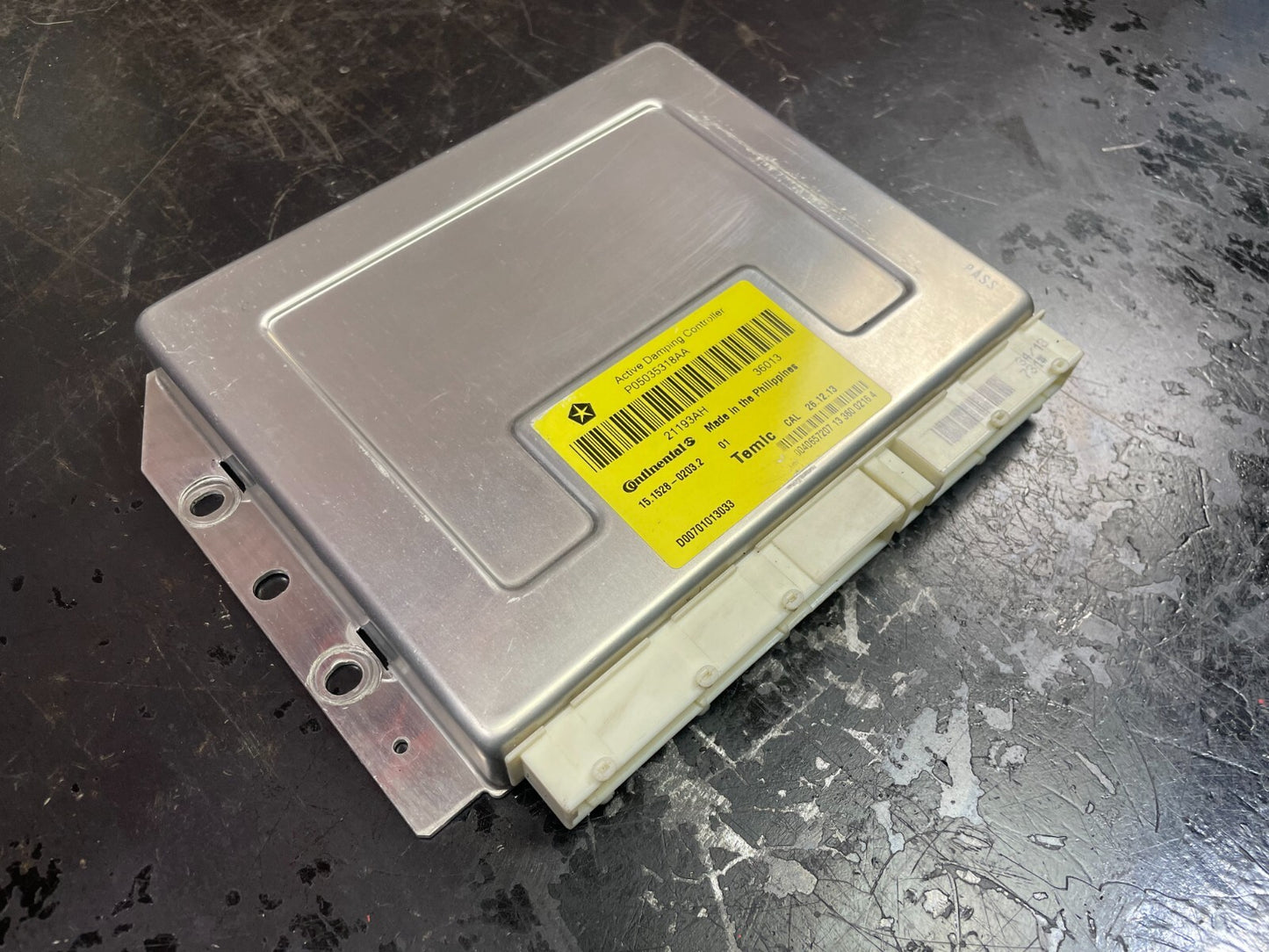 2014 Grand Cherokee 300 Charger Challenger SRT8 Active Damping Module 5035318AA