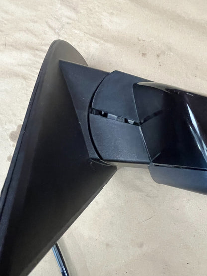 2014-2017 Chevy Silverado 1500 OEM Passenger RH Side Door Power Mirror 23269798