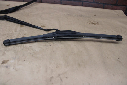 05-10 Jeep Grand Cherokee Front Windshield LH RH Wiper Arm Set Pair Left Right