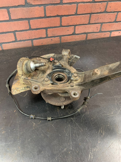 11-15 Jeep Grand Cherokee SRT Front Passenger RH Side Spindle Knuckle Assembly