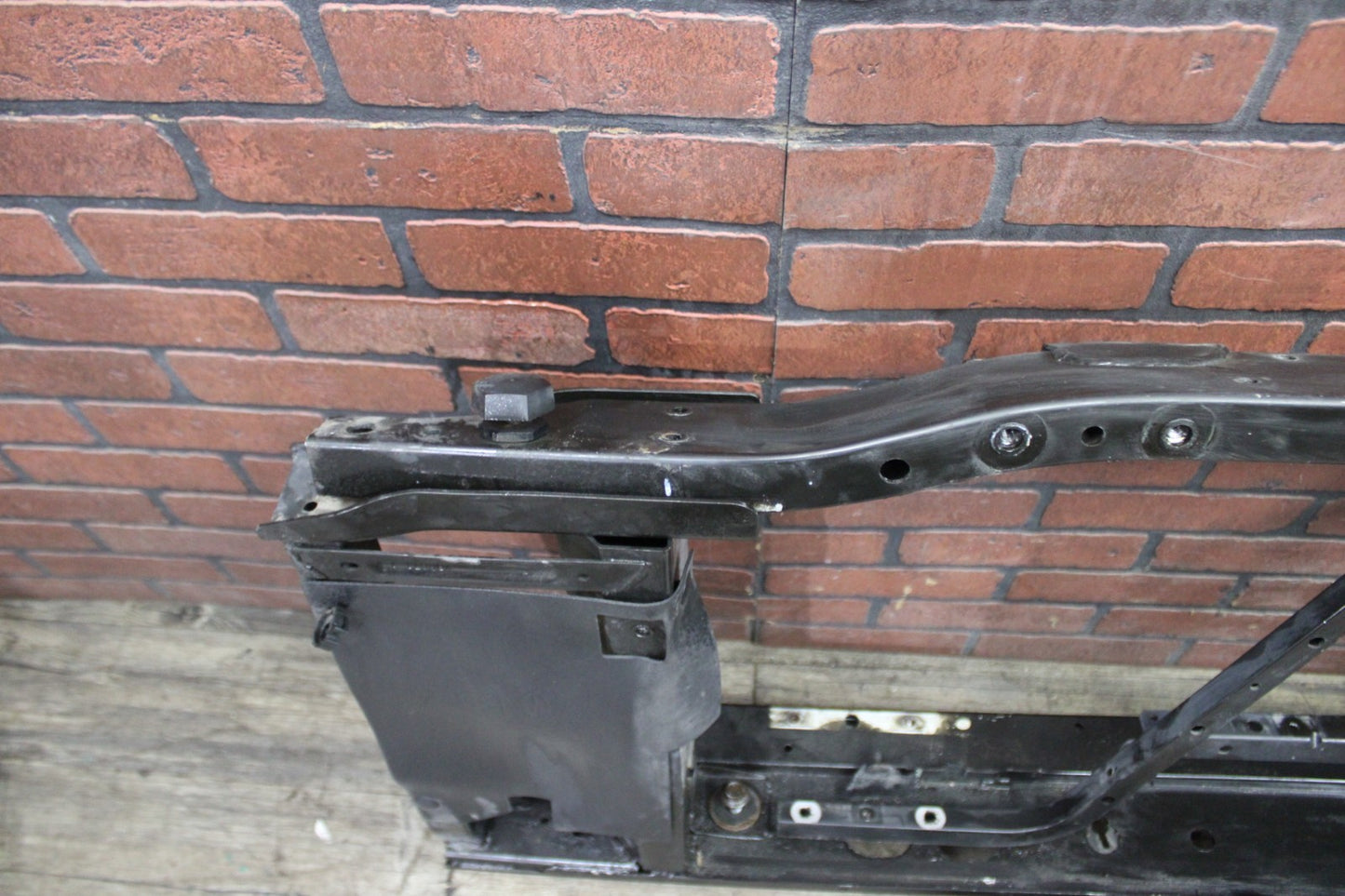 2010-2014 Escalade Front Engine Radiator Core Frame Support Assembly Factory OEM