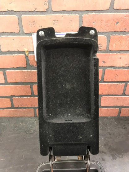 2011-2013 Jeep Grand Cherokee SRT Center Console Leather Lid Armrest X85004513BL