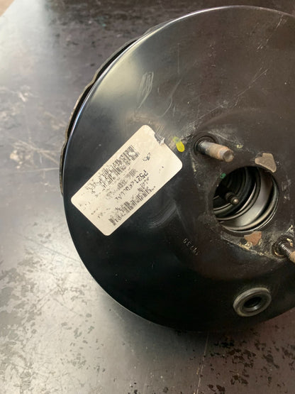 2005-2010 JEEP GRAND CHEROKEE 6.1L POWER BRAKE BOOSTER OEM P52124080AB
