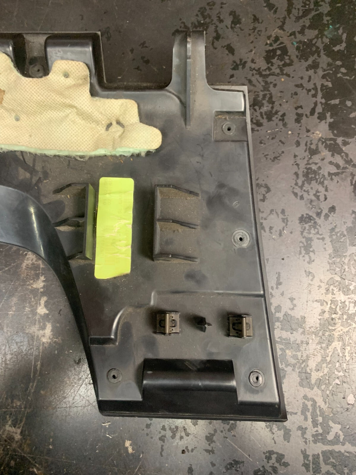2008-2010 Jeep Grand Cherokee Lower Steering Column Cover Kick Panel 1ds74xdvac