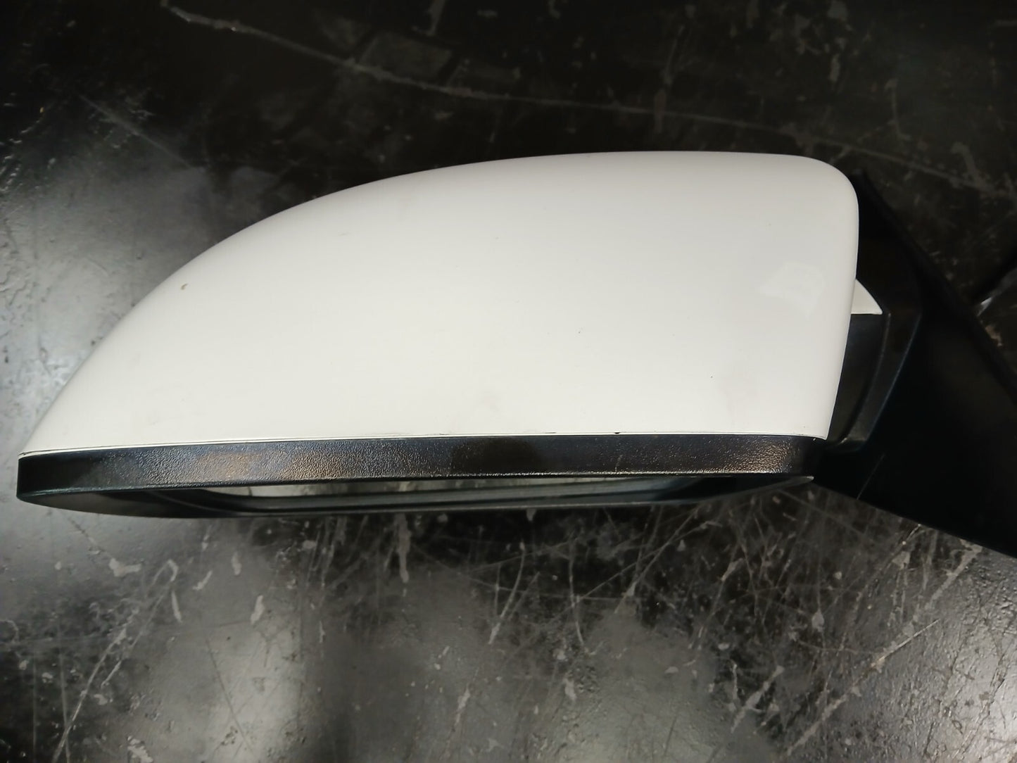 2011-2019 Dodge Charger SRT8 Driver LH Side Door Mirror Assembly White Heated
