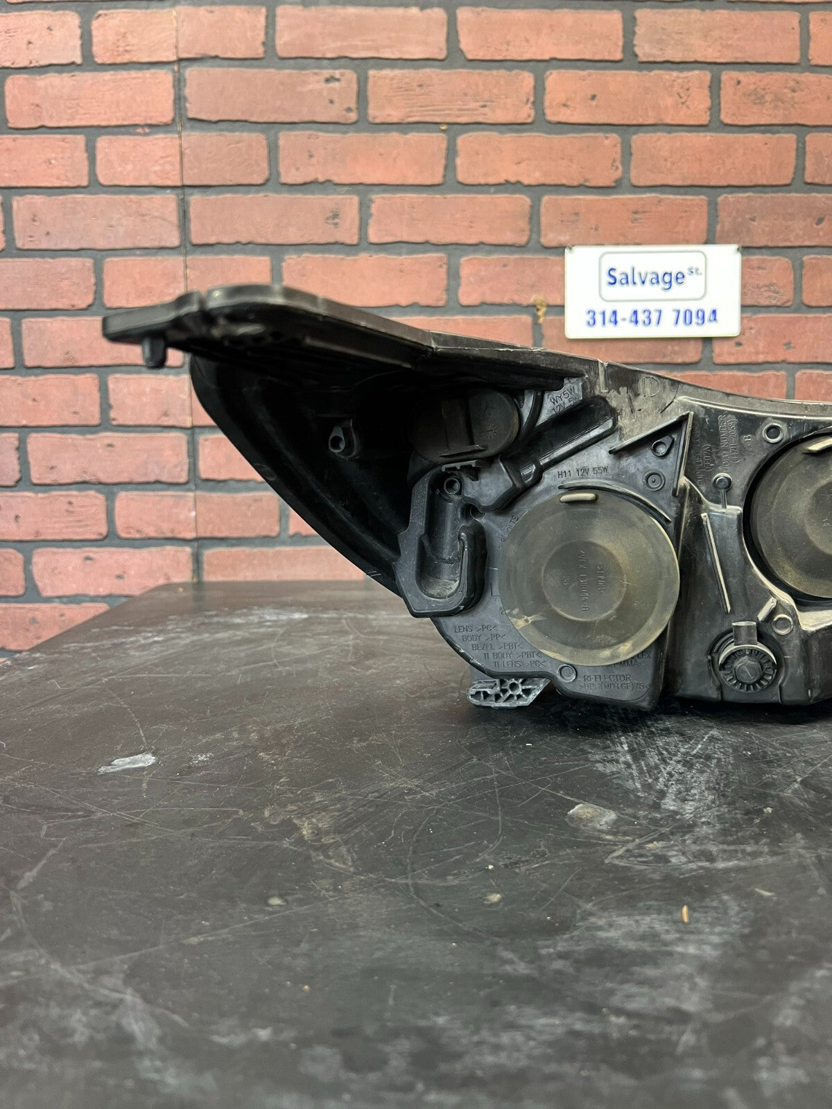 12-14 ford focus st halogen front left oem headlight Black Bezel