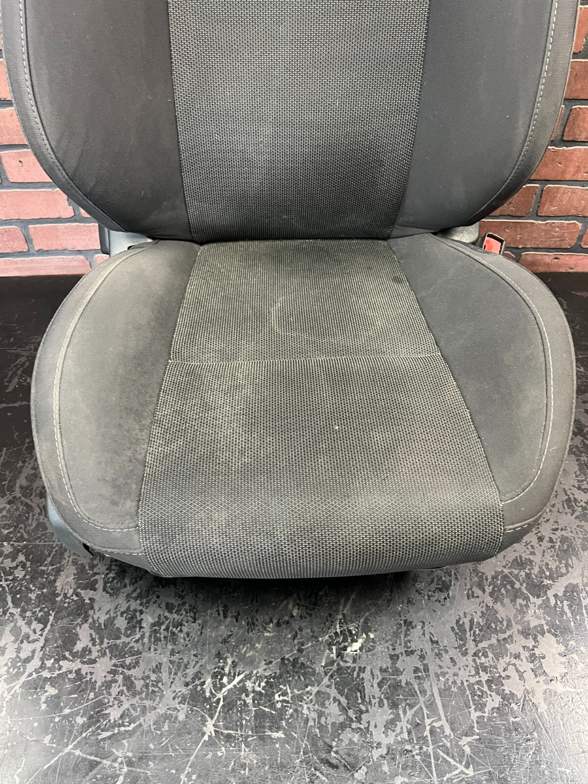 2015-21 SRT CHALLENGER Scat Pack Bee Black Cloth Heated Passenger Seat Front
